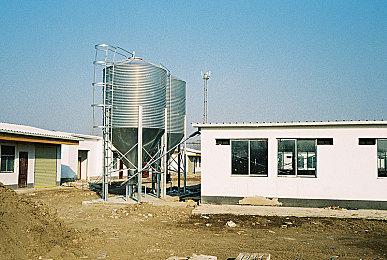 《卧龙：苍天陨落》啮铁兽演示视频 可爱的萌物